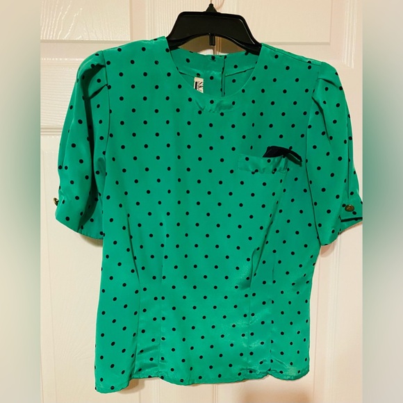 Art Deco Style Vintage Green Blouse with Navy Polka Dot buttons in back size 6 - Picture 3 of 8